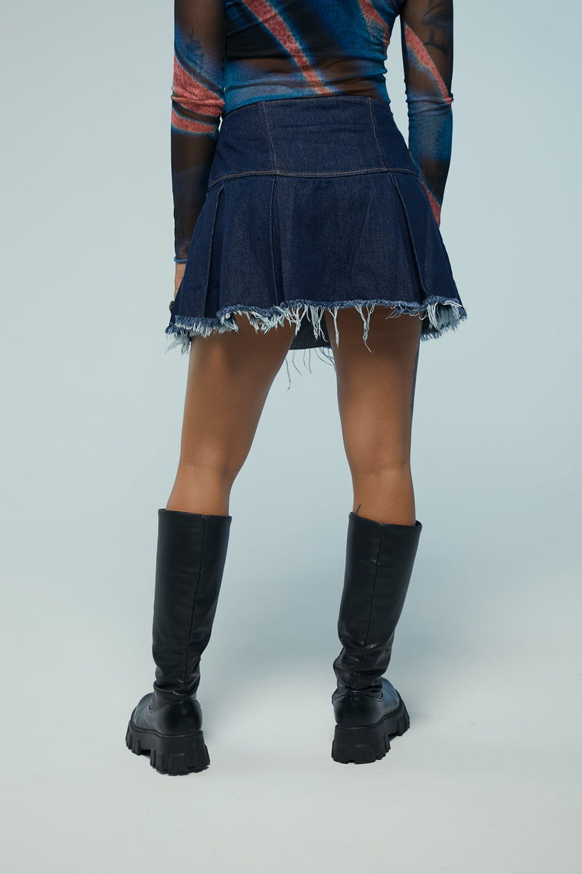 Falda corta de tablas Kavans