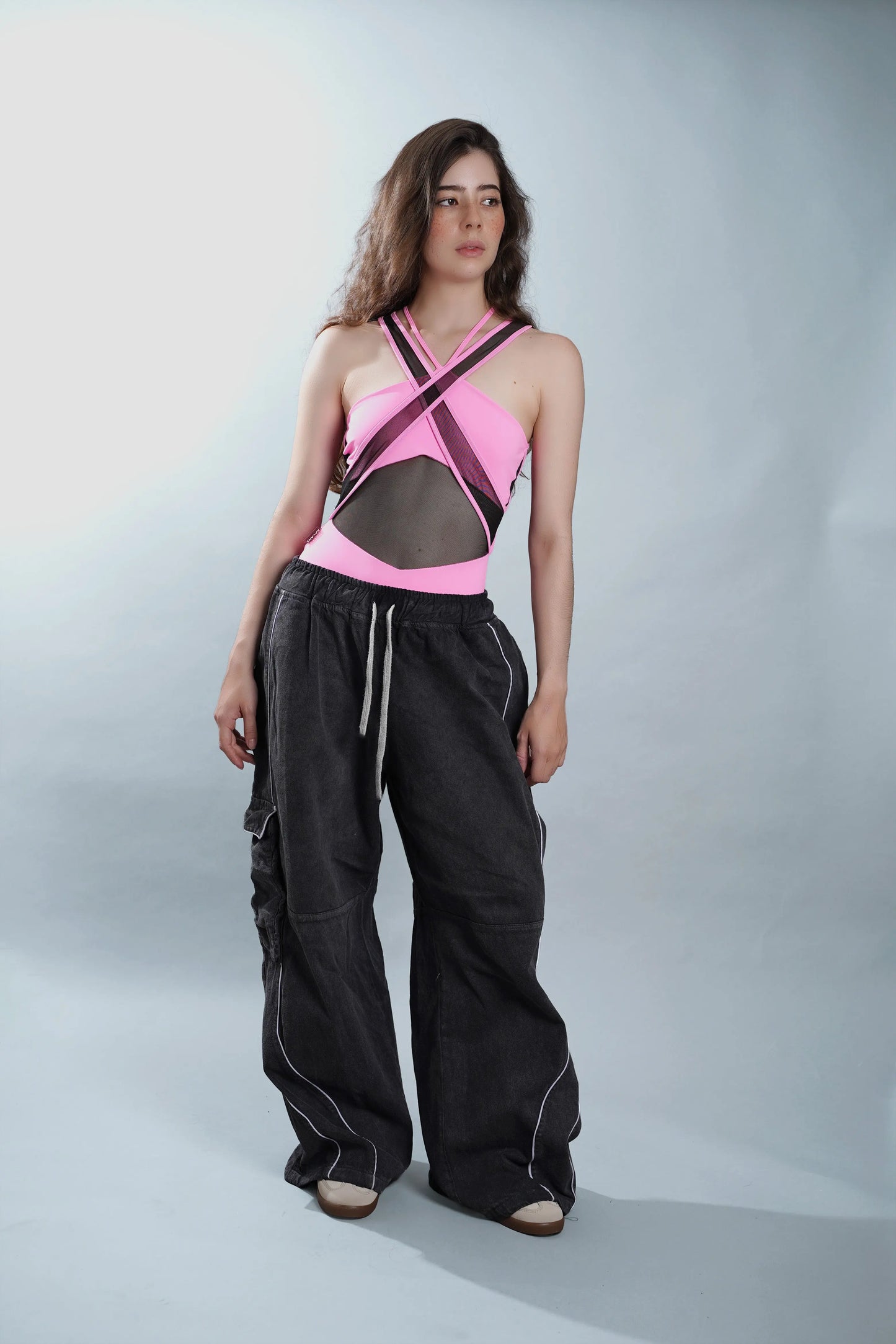 Body con transparencias rosa Kavans