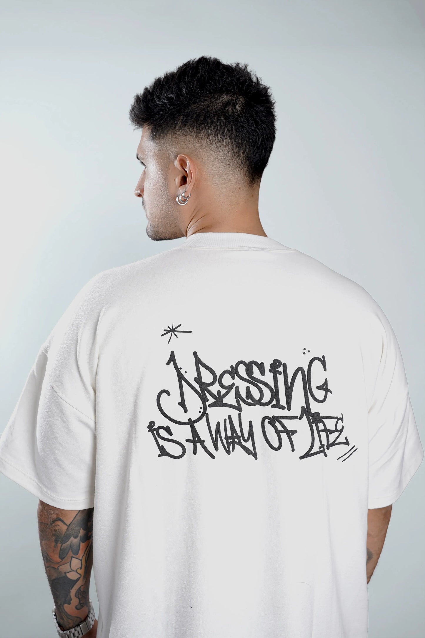 Camiseta oversized marfil Kavans