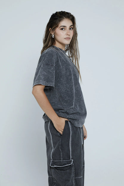 Camiseta oversized gris con efecto KavansCo